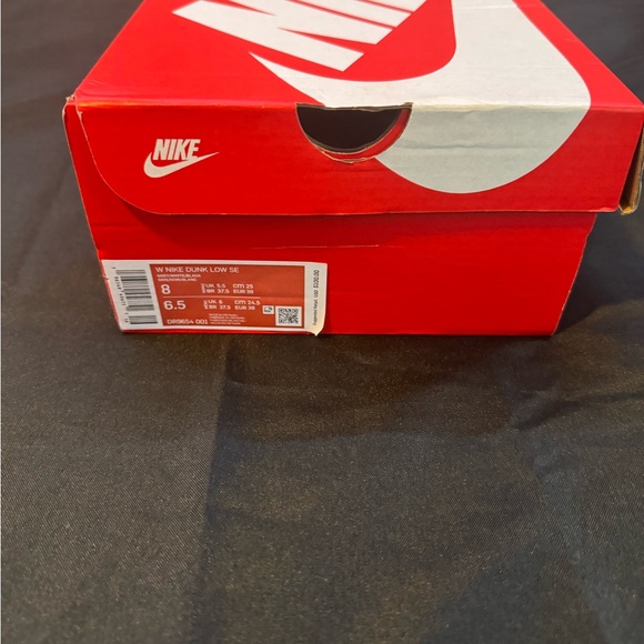 Unisex Nike Dunk Low SE Lottery Pack Grey Fogs size 8 women’s/ 6.5 mens - Picture 8 of 8